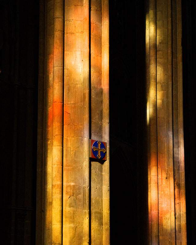 %_tempFileName27)%20Bourges%20Columns%202%