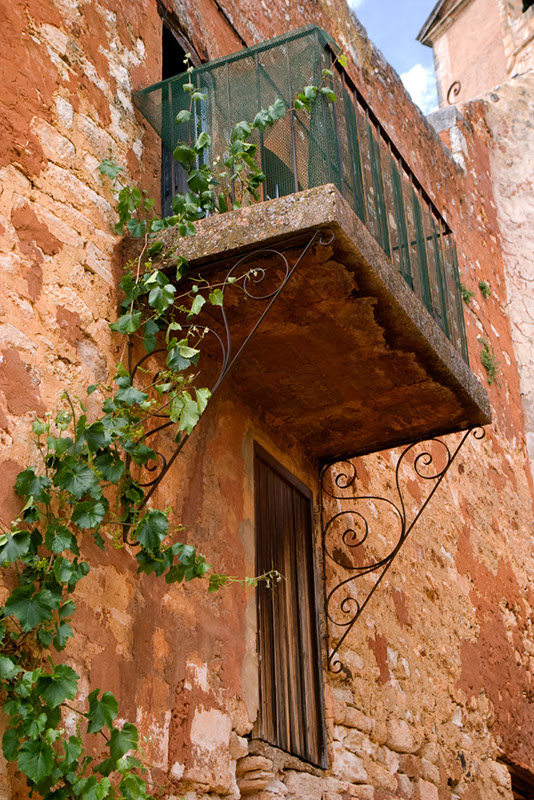 %_tempFileName02)%20Balcon%20dans%20Roussillon%